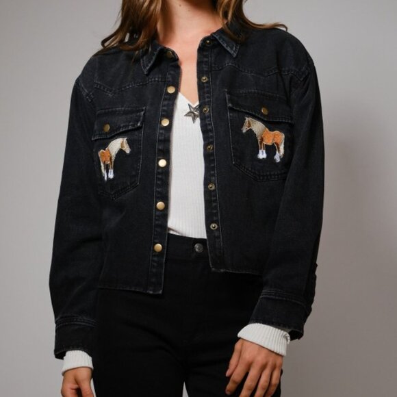 Horse Embroidered Cropped Denim Shirt / Light Jacket. - Picture 8 of 8
